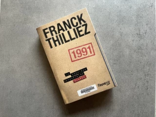 « 1991 », La première enquête de Sharko
