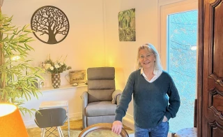 Avec Françoise Deville, un voyage vers la connaissance de soi